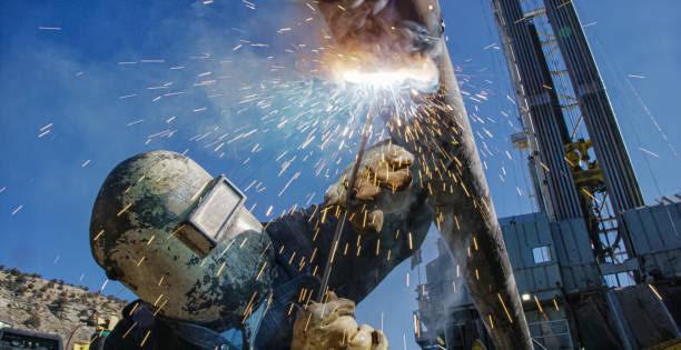 Oil rigs structure maintenance